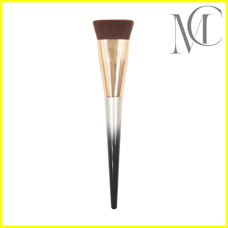 Two-color flat foundation brush