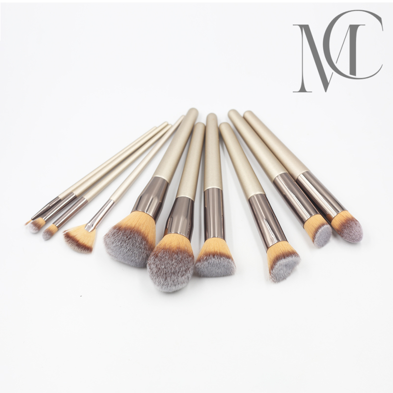 Champagne makeup brushes set Champagne makeup brushes set