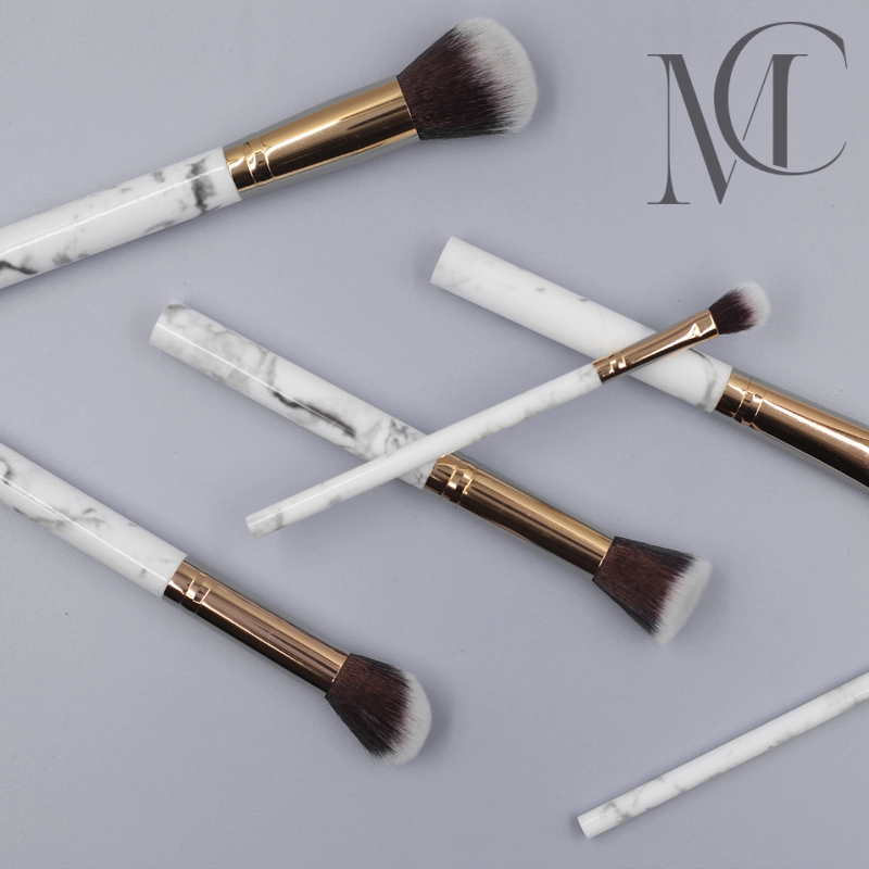 makeup brush set with case