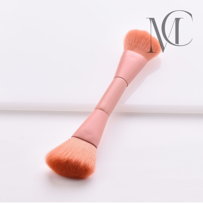 Light pink makeup brush Light pink makeup brush