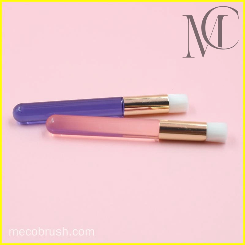 Multi-color small flat brush