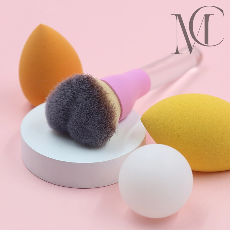 custom Heart-shaped powder brush