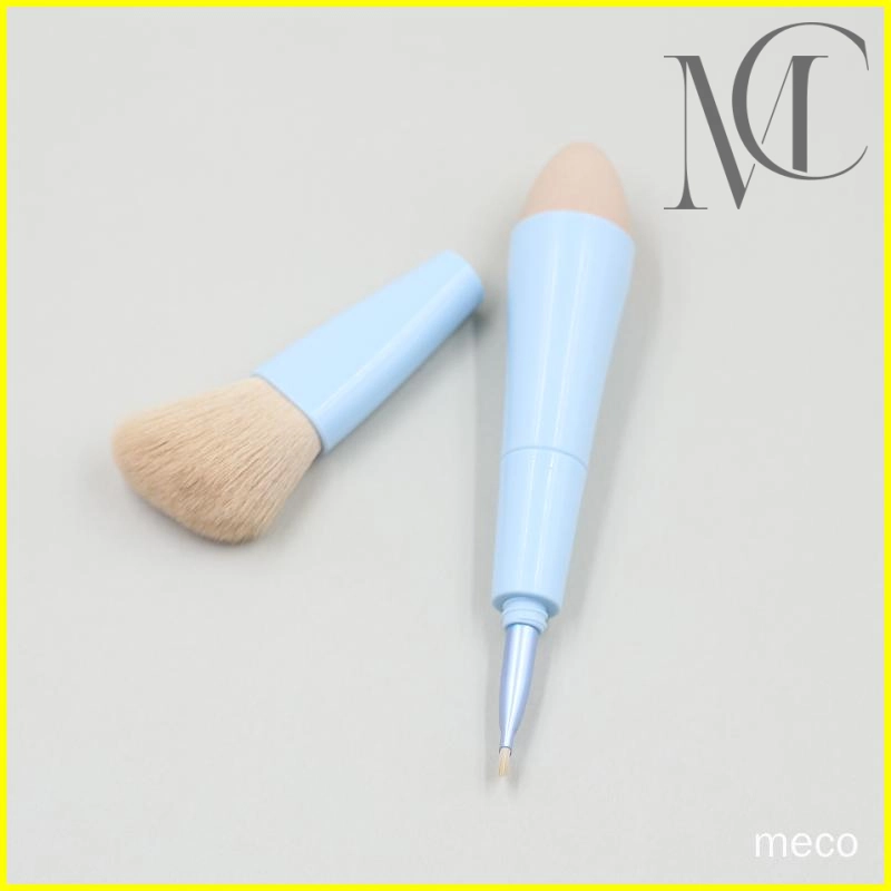 Mul t i funct ional 4-in-1 Makeup Brushes