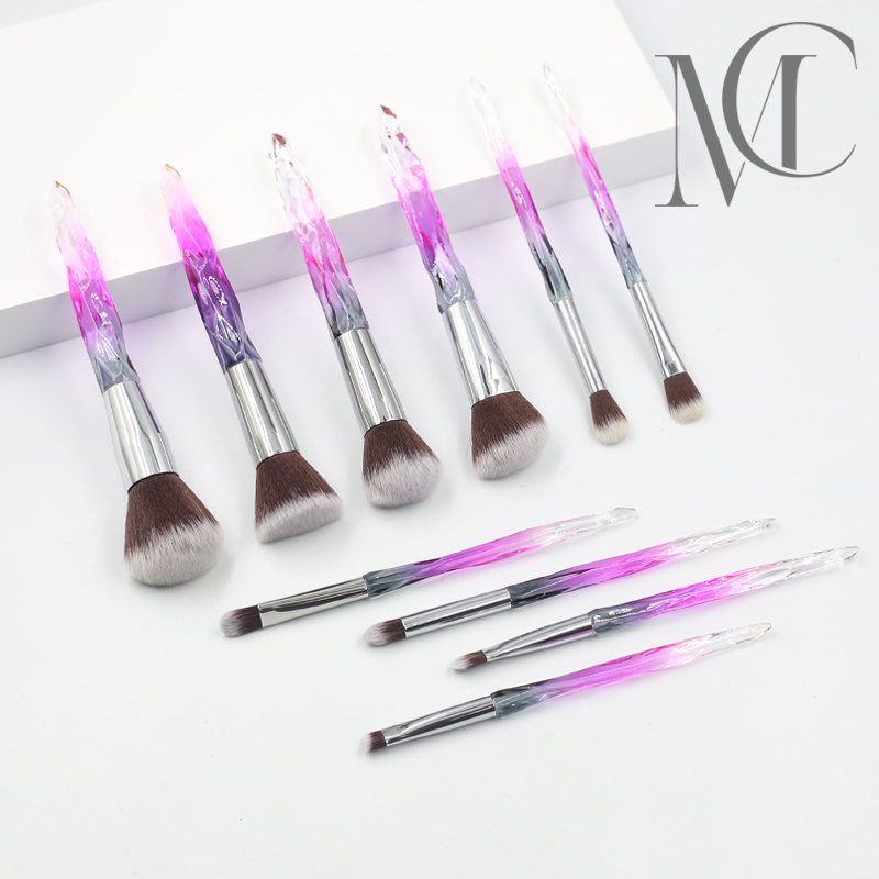 Acrylic handle makeup brush red Makeup brush set with translucent purple and white crystal-style handles.