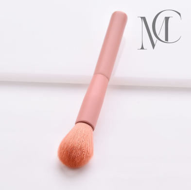 Light pink makeup brushes set Light pink makeup brushes set