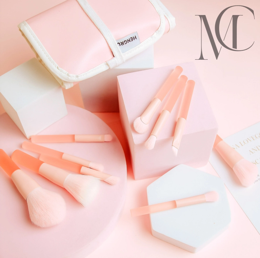 Jelly Pink Acrylic Makeup Brushes Set